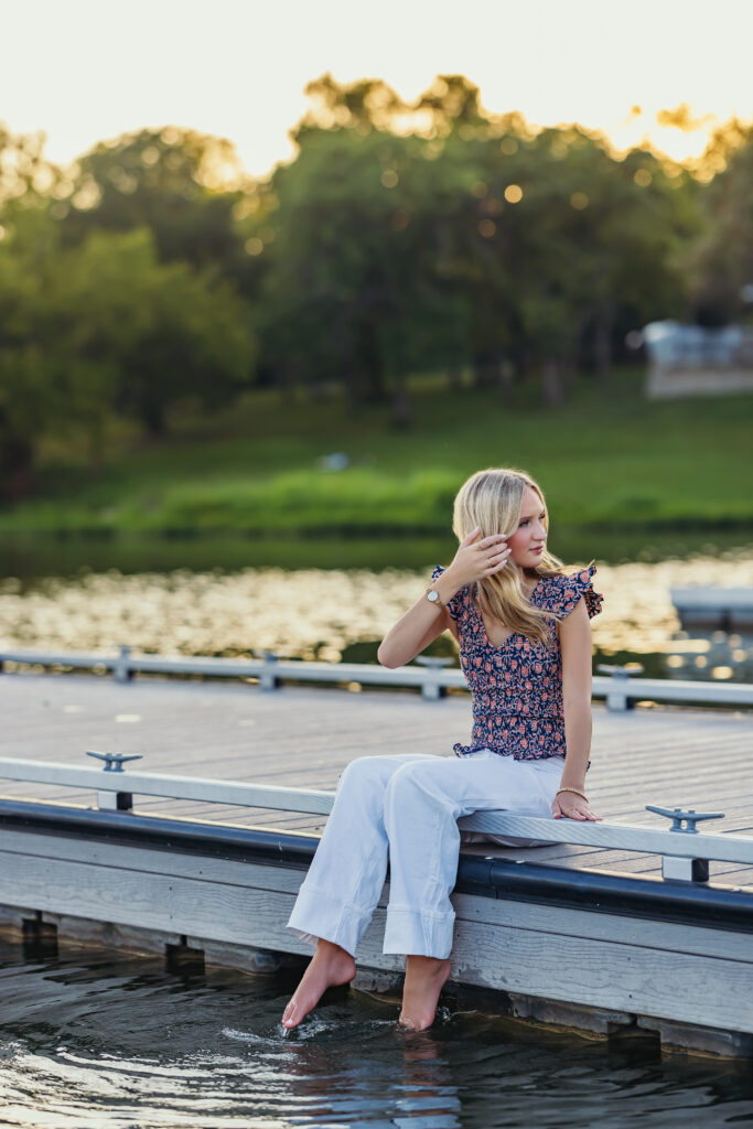 Senior photo session on Shawnee Mission Park's dock