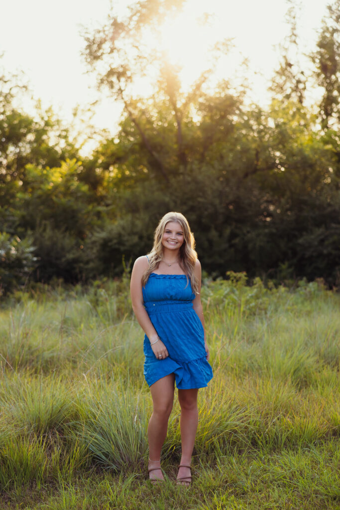 Outdoor senior session for Kansas City high school student